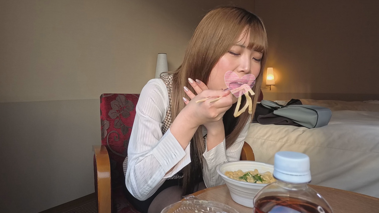 ※6/23まで新作特割50%【無】みんな大好き美玖ちゃんファイナル？★OL×うどん×３P×無限中出し★昼の休憩時間が極上のエロタイム！！ gallery photo 3