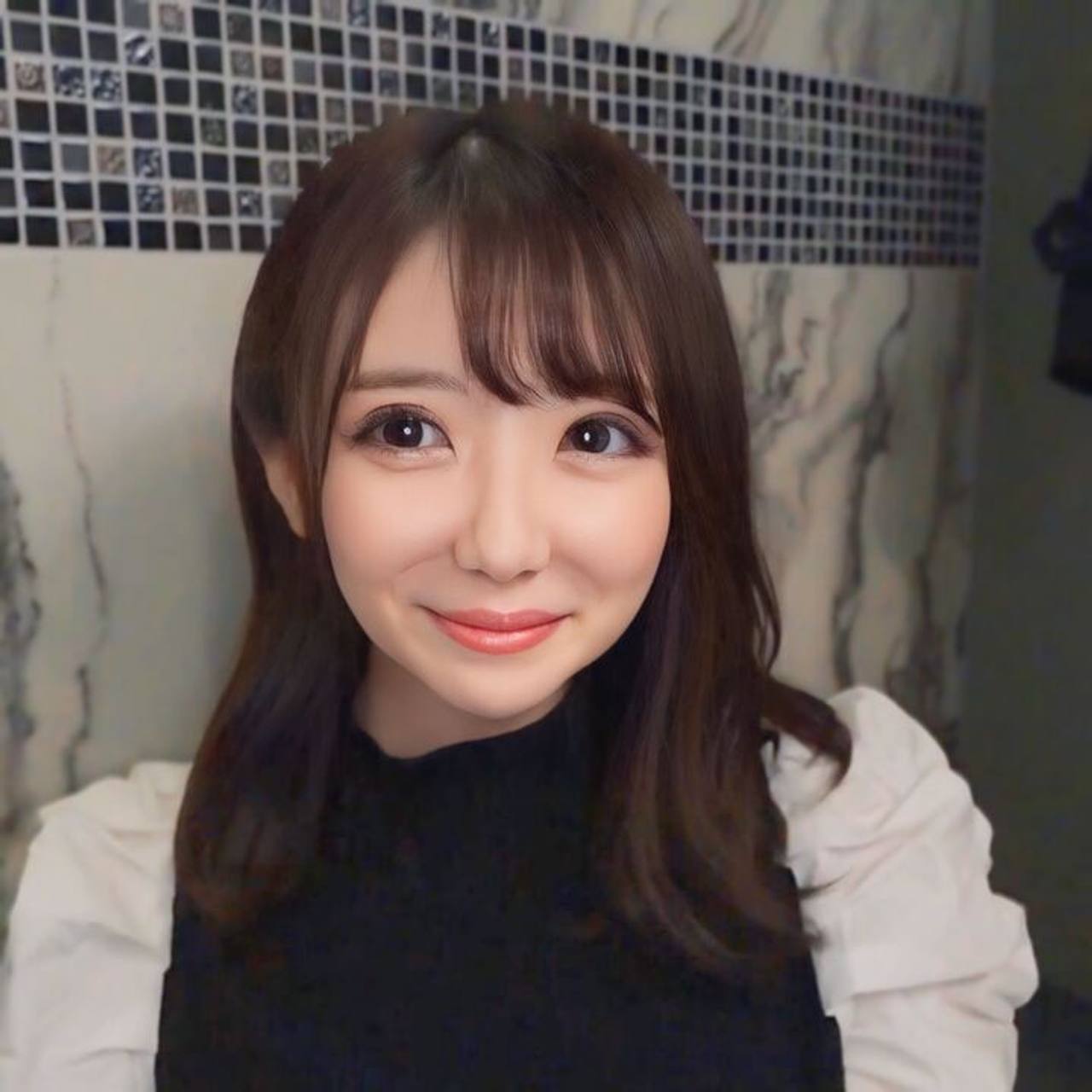 【⚠ヌキ過ぎ注意⚠】※在庫限り※ ガチアイドルと密会。あの大人気アイドルグループメンバーとのガチ性交。強烈快楽に豪快イキ。膣奥ズボズボに悶え狂う衝撃映像。 gallery photo 1