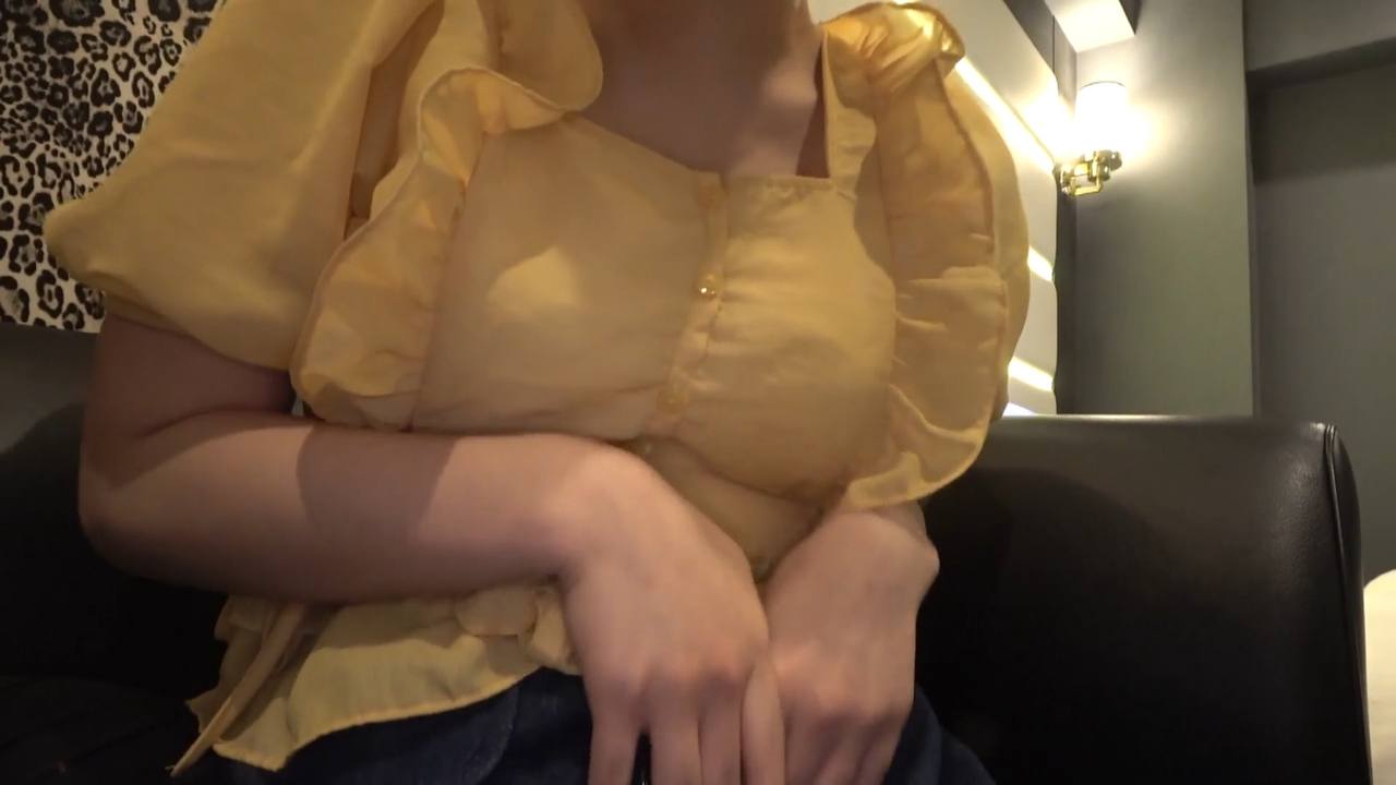 【初撮り】チンコ大好きなハイトーンのギャルとSEX gallery photo 4