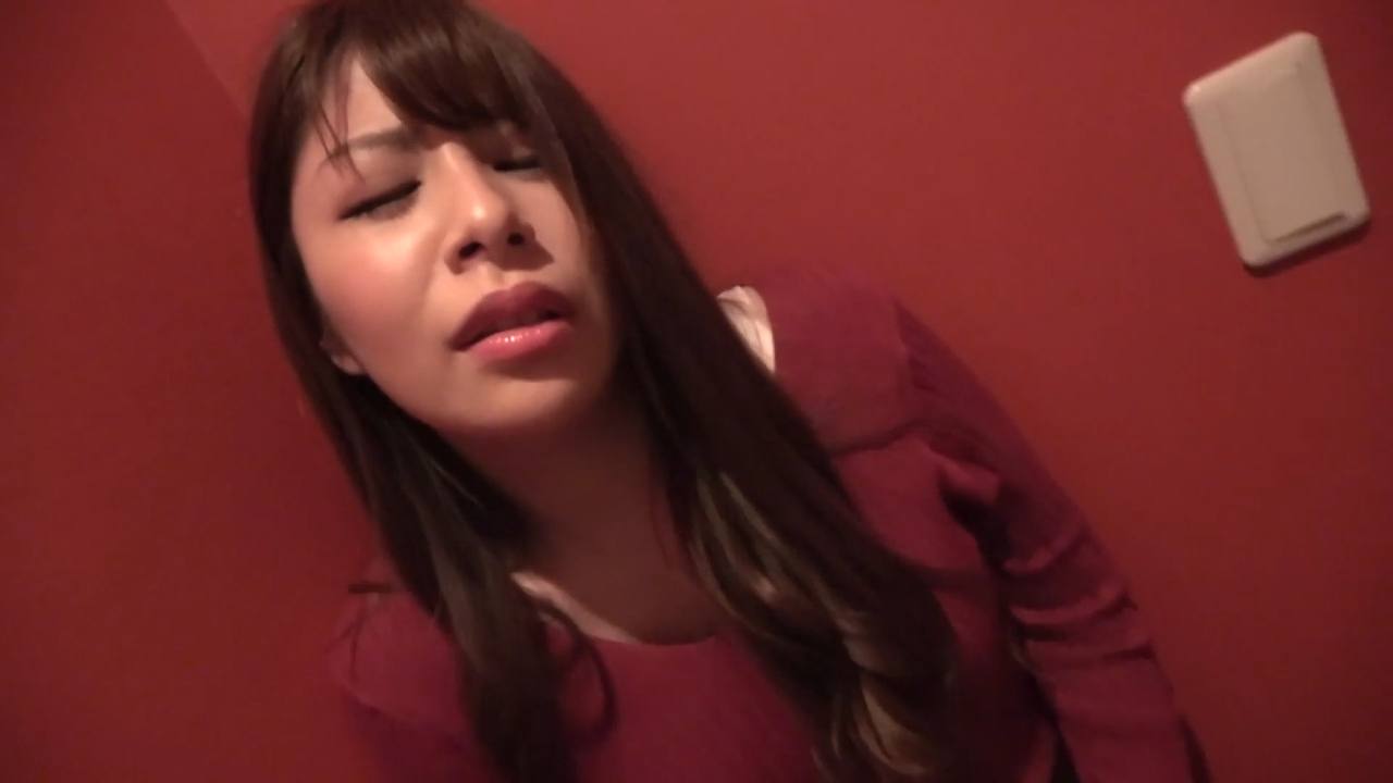 【NTR】妖艶なドM美人人妻と不倫SEX gallery photo 1