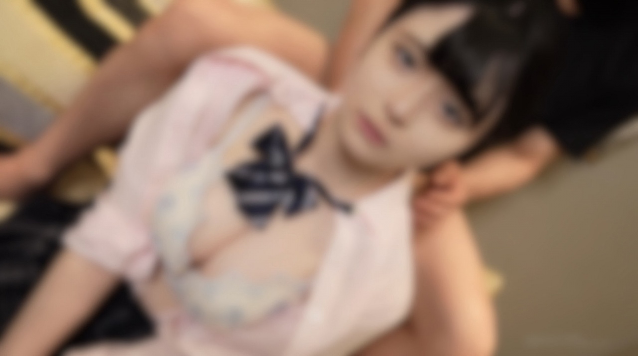 3日間！半額！【初撮り】【削除濃厚】これこそがリアルなI./O./代！！騎乗位も知らない、恥毛処理も分からない、ありのままに育った18歳の姿。出演した事が奇跡。。口内射精、中出し、無慈悲の2射精。。。 gallery photo 4