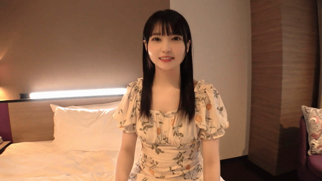 SNSでの総フォロワー10万人の人気アイドル(18)　精液大好きの隠れ痴女　大量射精のご懐妊ハメ撮り gallery photo 1