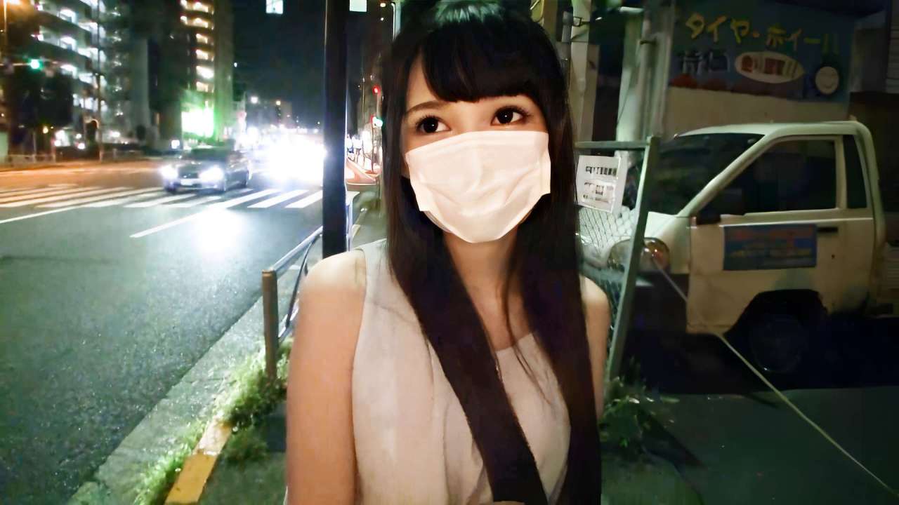 ナンパ成功から始まった奇跡の展開　顔面アイドル級の２０歳歯科助手がまさかの神対応　否定しつつしっかり責めるS系素人との中出し一夜　※特典あり 別送 gallery photo 1