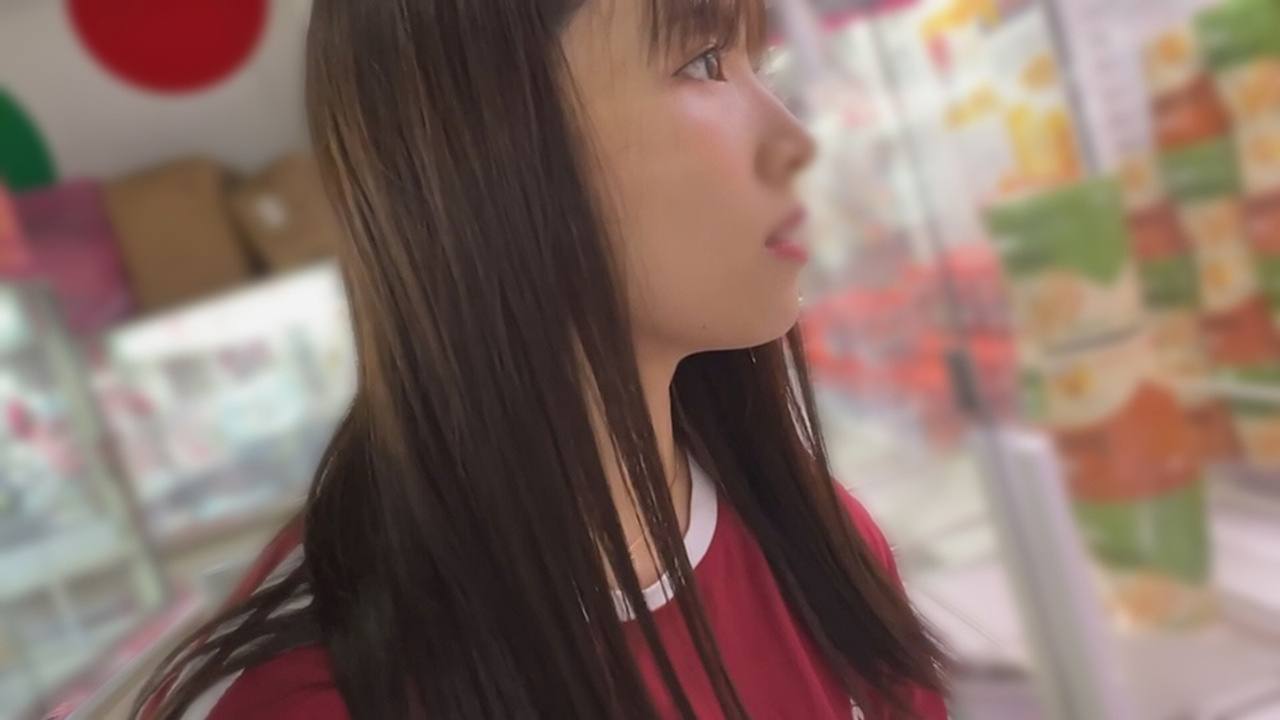 ★きゃわいいは正義★布団の中からこんにちはフェラ♪みなみん・２３歳⇒イチャラブ中出しエッチの記録映像 gallery photo 2