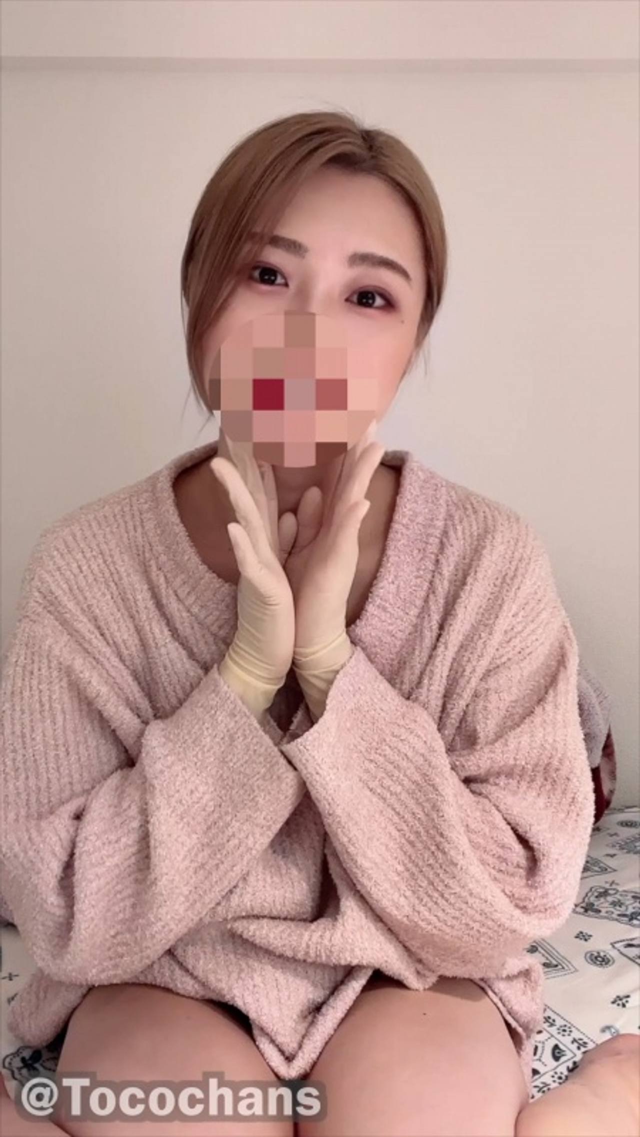 【**前オナニー】部屋着×手袋でこっそり気持ちよく…即寝のリアル抜きシーン gallery photo 1