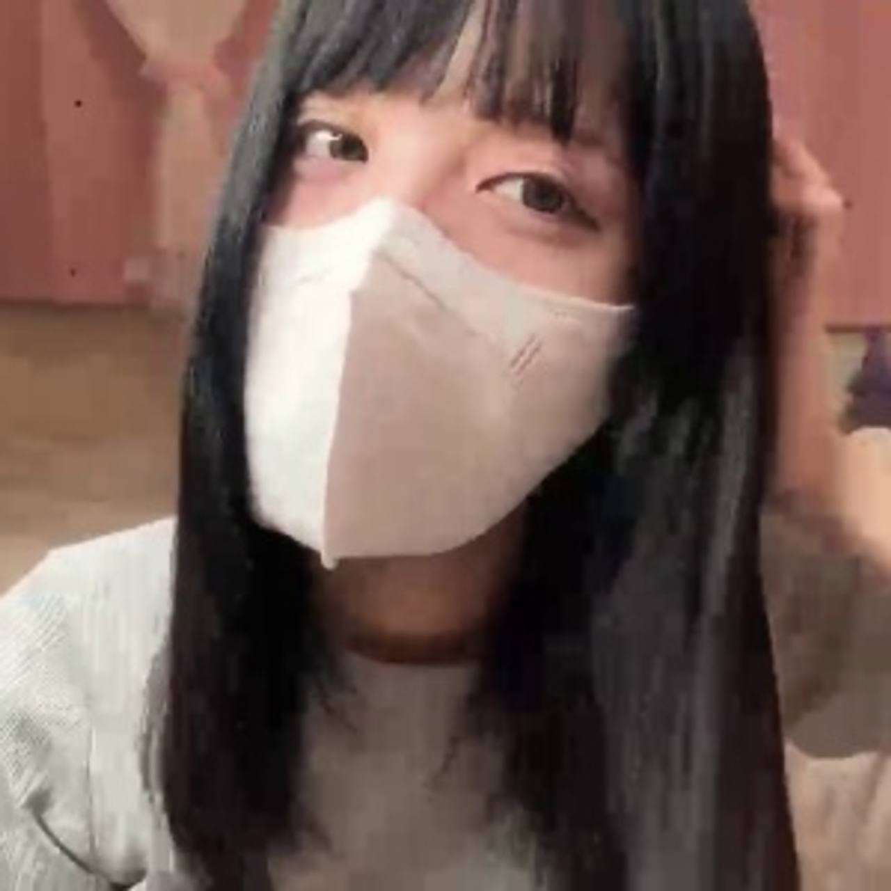 みれいちゃん (20) 2025年6月6日の配信動画 - 前編 - gallery photo 4