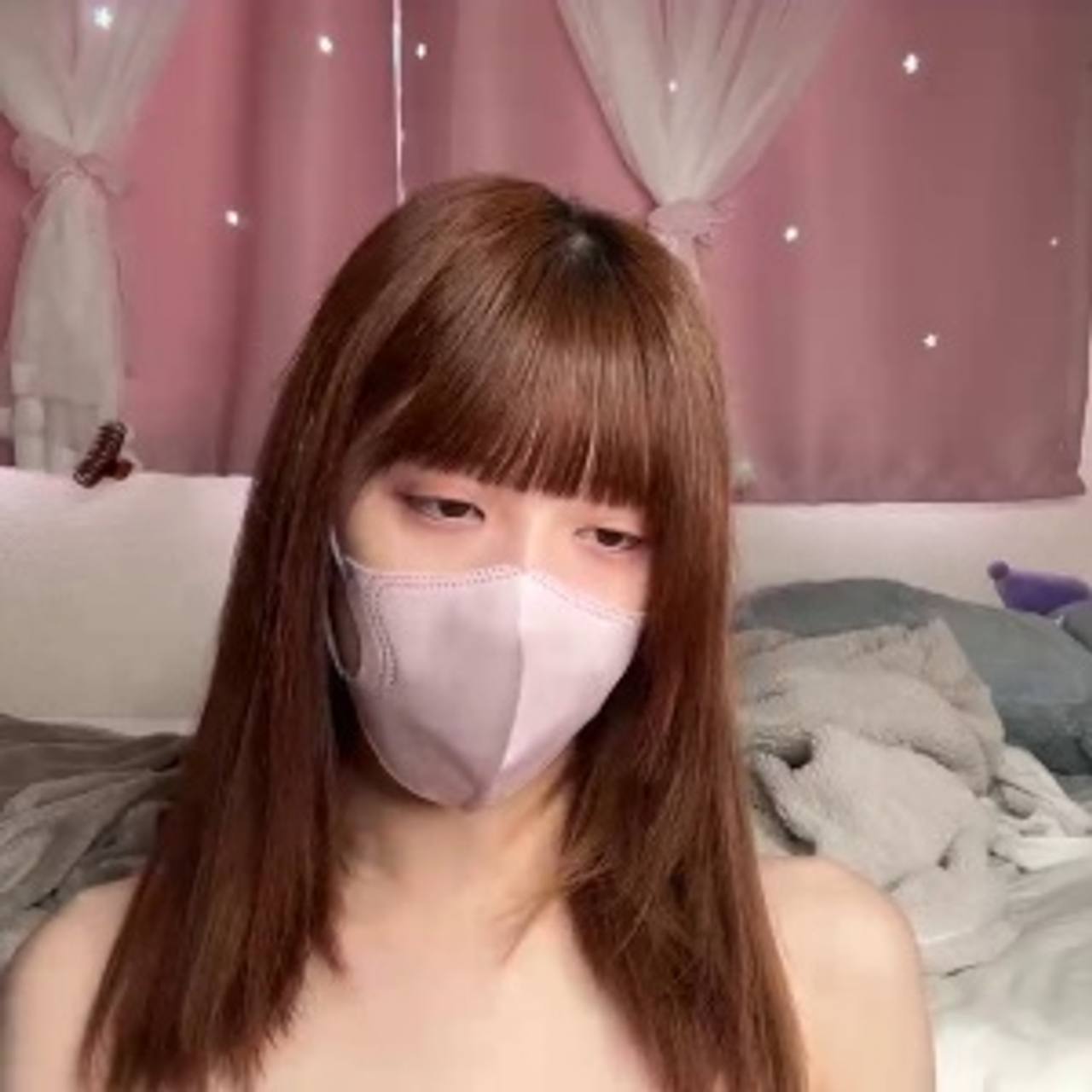 みれいちゃん (20) 2025年7月25日の配信動画 - 前編 - gallery photo 3