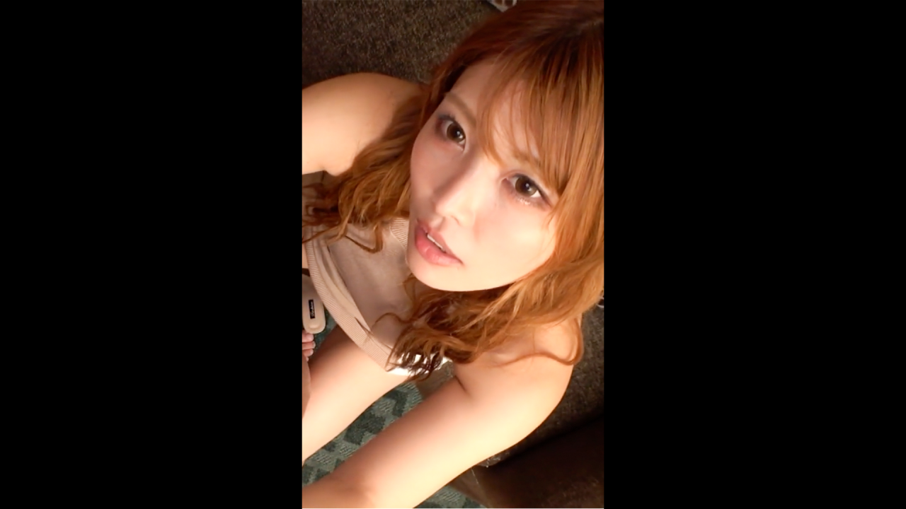 【顔出し】川崎 本屋スタッフ(23)。エロすぎる体に我慢できず***大量射精。※在庫限り gallery photo 1