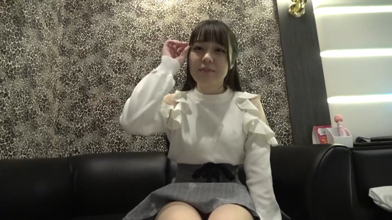 彼氏以外とするSEXの快感に目覚め夢中になりホテルでハメ撮り 若葉 gallery photo 1