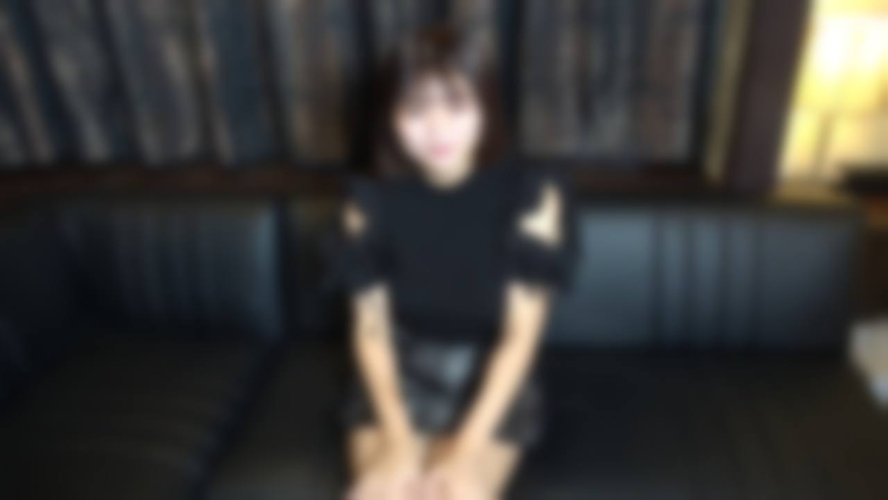 【個撮/素人】（本編顔出し）な〇、2〇歳。天真爛漫なコンカフェ嬢。天然Hカップおっぱいは国宝級。無.許可中出しで種付け完了 gallery photo 1