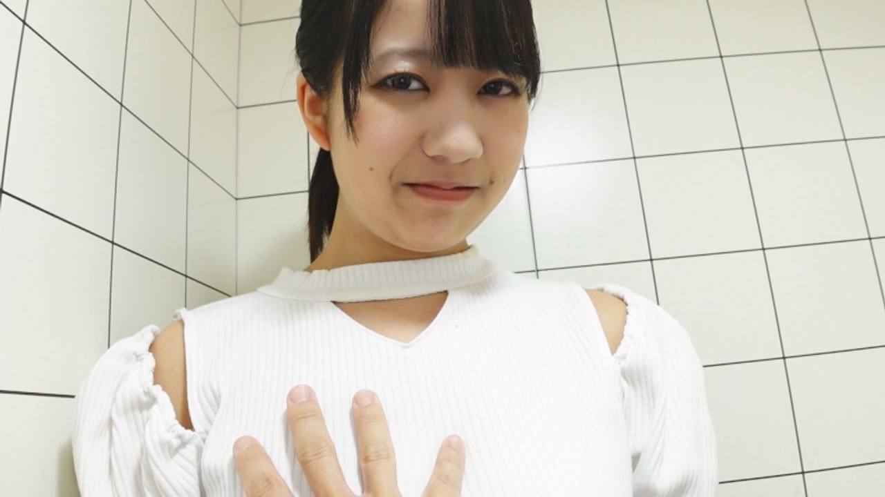 ド変態ぶり裏筋舐め。低刺激のベロ攻めで寸止めいじめ脈動するチンポ、口の中で射精 gallery photo 2