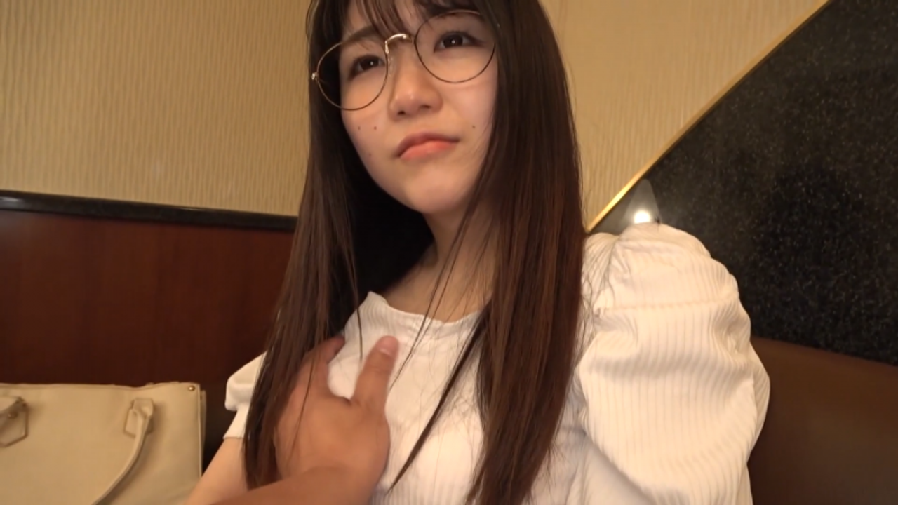【るみﾁｬﾝ/21歳】JD3年のアニメ好きメガネっコちゃん♥地味そうに見えて結構エッチじゃんｗｗ gallery photo 1