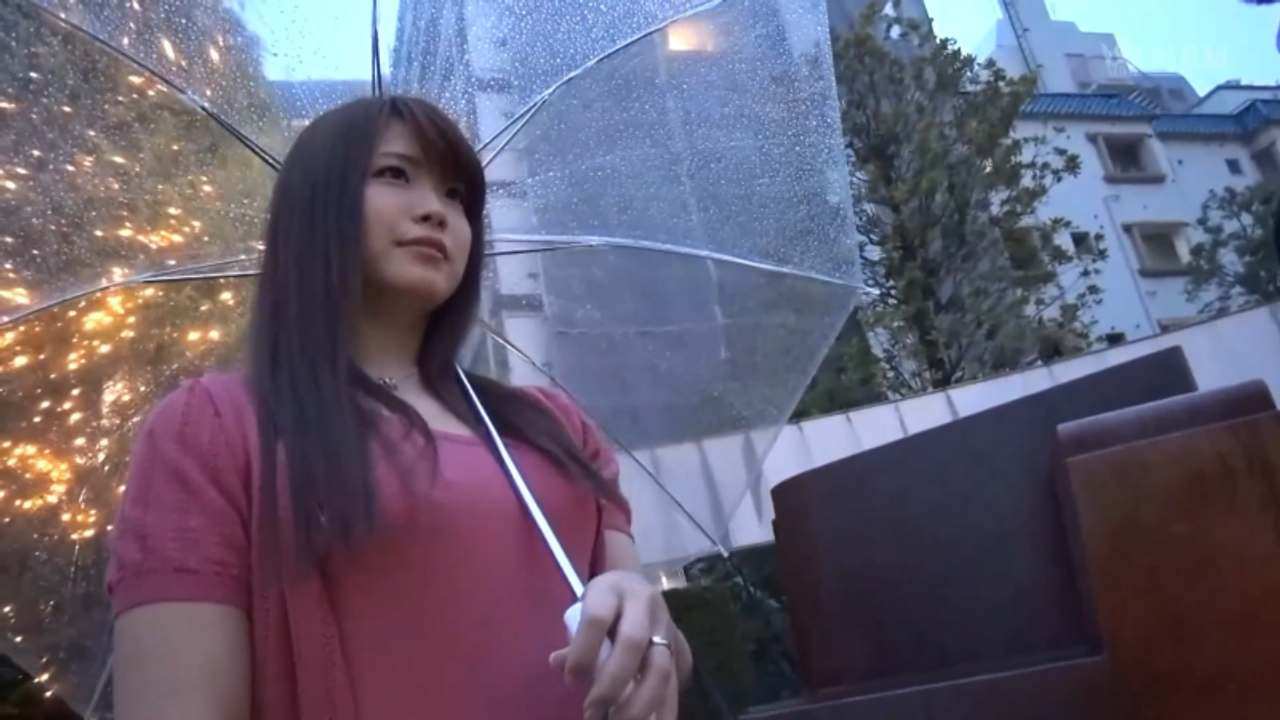 【個撮】大人の玩具モニターを依頼して人妻となし崩しSEX!![４] gallery photo 1