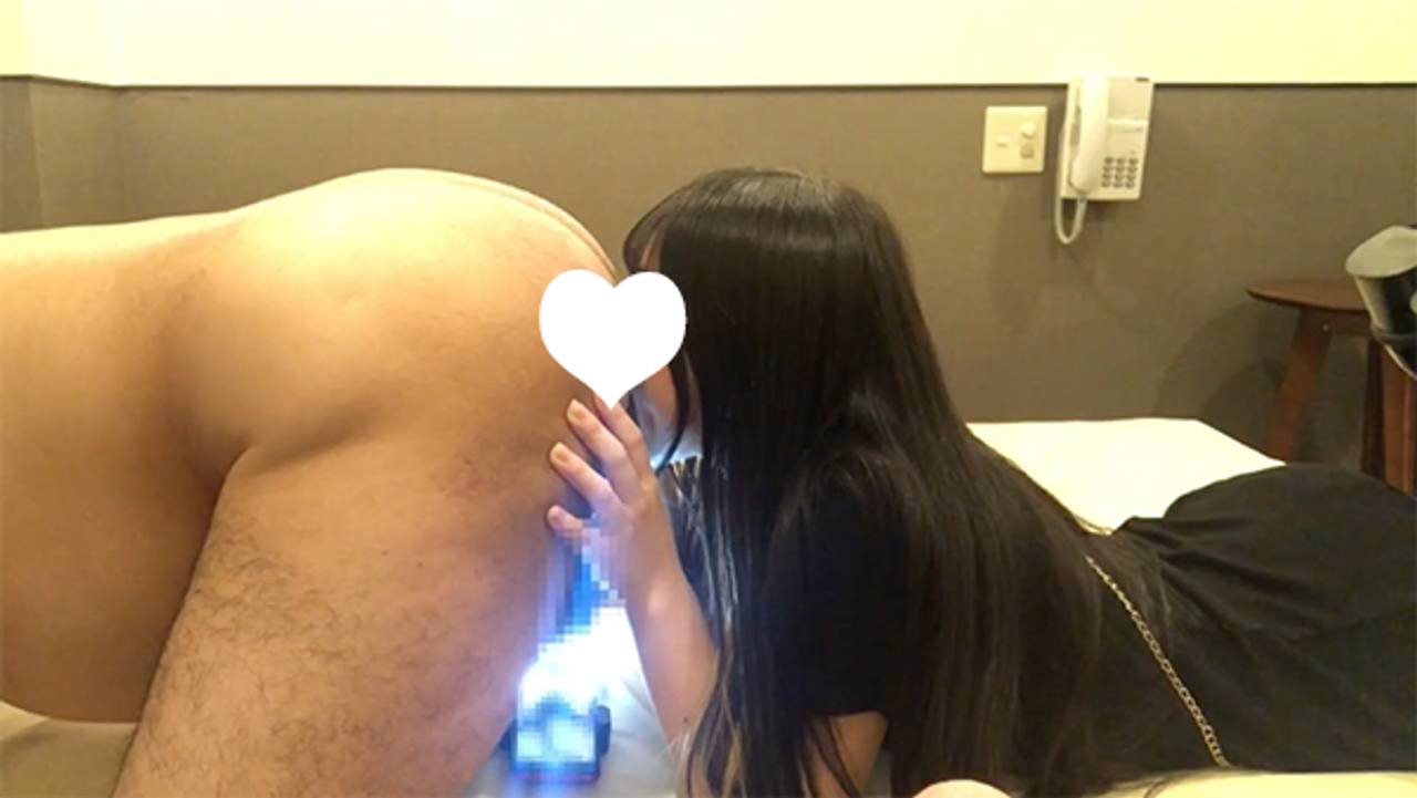 【先着30人限定500円オフ】かんな18歳_1・生・顔射。卒業したばかりのスレンダーなイマドキ専門18歳にリアル制服を持ってこさせてのフルコース！（036） gallery photo 7