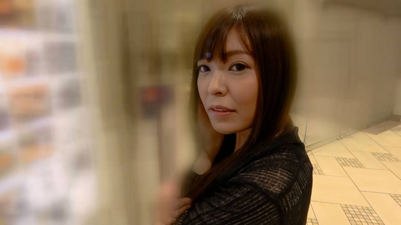 【個撮 / ご近所妻】「絶対に内緒にしてくださいね？」普通の見た目からは想像できない大胆なSEX！発情したメス犬のような本能的なSEXに溺れまくりッ！【10/12】 gallery photo 4