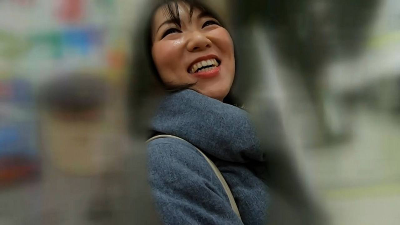 【個撮 / ご近所妻】「絶対に内緒にしてくださいね？」普通の見た目からは想像できない大胆なSEX！発情したメス犬のような本能的なSEXに溺れまくりッ！【12/12】 gallery photo 1