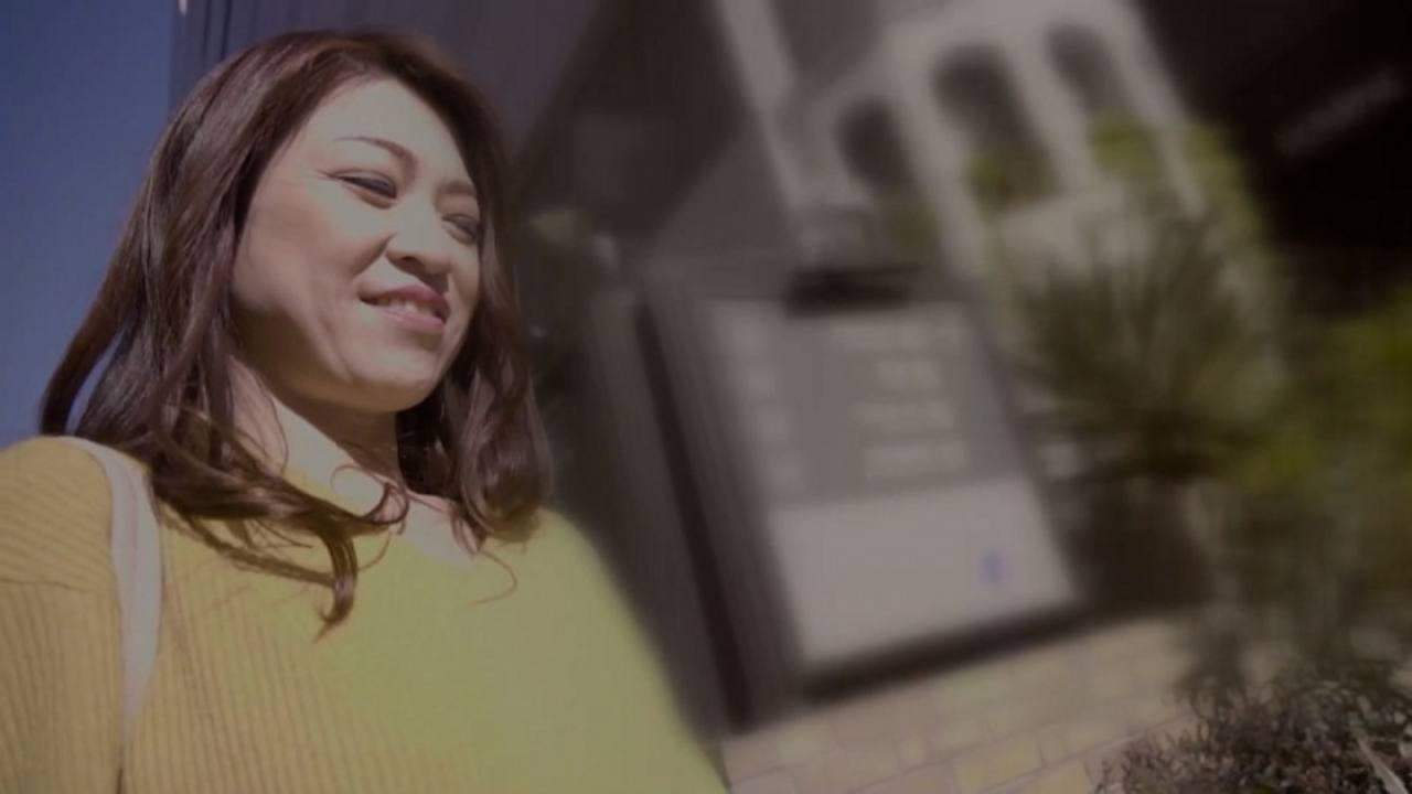 【個撮 / ご近所妻】「絶対に内緒にしてくださいね？」普通の見た目からは想像できない大胆なSEX！発情したメス犬のような本能的なSEXに溺れまくりッ！【2/12】 gallery photo 1