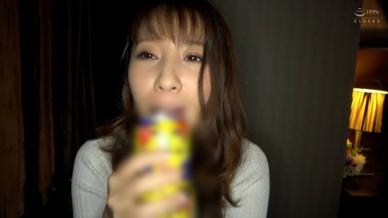 おっぱいボインな人妻さんと密着エッチ！溜めに溜めた濃厚オチ☆ポミルクを大量に発射して超絶昇天♪* gallery photo 1