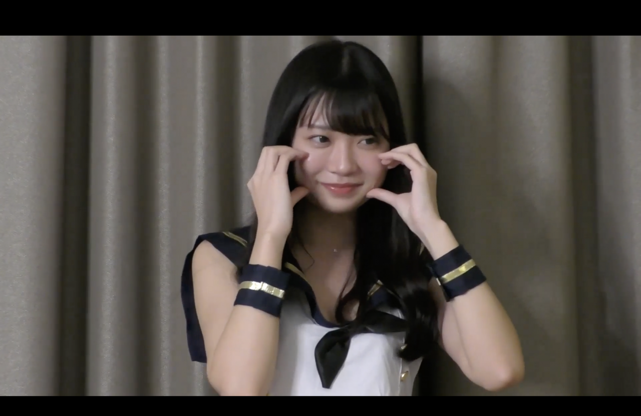 えりかちゃん涙の卒業ウェディング！ファン感謝祭の個人撮影会でご褒美にチャレンジ！写真集付き！ gallery photo 4