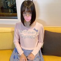 FC2 PPV 1852875 現役1年生のめいちゃんと再会。中出しに怯える表情に背徳感を感じつつ、幼いマンコに生チンポから濃厚な精子を投入。