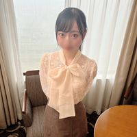 FC2 PPV 2982484 夢を追いかけるアイドルルックな少女再び！大人びた格好と変わらぬちっぱい、パイパンマンコを存分に堪能。