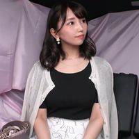 FC2 PPV 4204410 メディアにも取り上げられ話題になった美人すぎる女医　まさかの隠れ巨乳Fカップで興奮を抑えきれず、事後報告の無責任中出し。