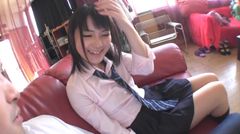 真面目そうな美**女子校生のミニスカの下はTバック