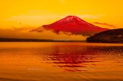 赤富士