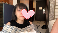 Blow masters finally show off at a luxury hotel in the afternoon! Moist and moist blowjob service with no hands against big cock opponents. Two consecutive mass shots + Mufufu (former maid cafe clerk Umisaki-chan Vol.4)