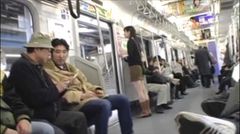 ◇妄想パンチラ電車バス　女性の股間を接近激写　Part 5