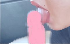 In the car for exclusive use of blowjob, it was pulled out by the skilled mouth technique of an experienced beauty, and a large amount of mouth shots 3 people (IT system OL Saka)