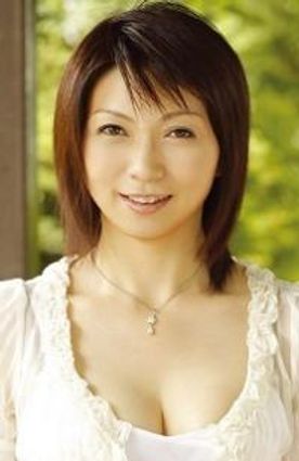 人妻32 新尾きり*35歳 元白衣の天使奥様をモヒカン男がぶっとい指でマンコをほじくりまくって堕とす