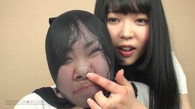 川越ゆいの顔面いじり・顔面ストッキング