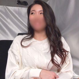 【素人】服越しにでもわかる巨乳の綺麗系人妻(36) 大人の女性の落ち着きに反して、他人棒フェラでおまんこびしょ濡れ発情♥ FC2-PPV-4520682