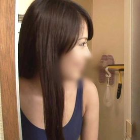 【人妻】スク水コスプレ姿の素人妻◆自宅に連れ込みハメ撮りSEX！股間を熱くした非日常的コスプレハメ撮り！痙攣イキ！大量精子放出！ FC2-PPV-4514640