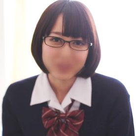 【幼馴染】清楚なメガネっ子が絶品フェラチオ披露。メガネに精子ぶっかけ発射。 FC2-PPV-4503142