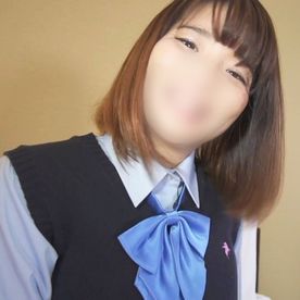 【素人】ピンク乳首のゆるふわ系青チェックちゃん♥ おまんこフェラ濡れし、電マで初めてのクリイキ♥ FC2-PPV-4551347