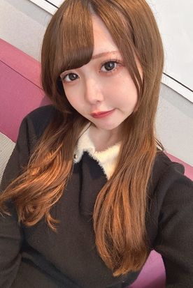 かなり上玉♡色白スレンダー美脚な立教.大.に通うアイドルゆなちゃん♪女神級に可愛いです♡ハニカミ笑顔で初対面の男に神対応！人生初中.出し♡ FC2-PPV-4575356