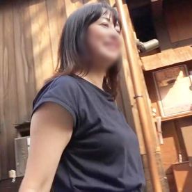 【中出し】39歳・熟女がセーラー服姿でハメ撮りプレイ！巨乳揺らして他人棒でイキ狂い！ビクビク絶頂イキ！！膣内射精！ FC2-PPV-4594423