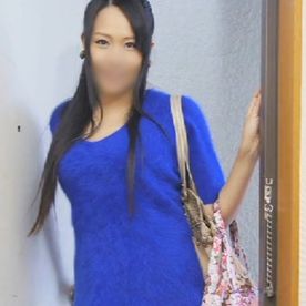 【素人】カフェでお友達と談笑していたFカップ人妻。 最初は”淑女”かと思っていましたが、潮吹き後すぐに生ハメでイク”痴女”でした。 FC2-PPV-4583090