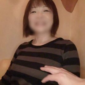 【熟女】巨尻がエロい・パイパンの歳相応の崩れかけのカラダ！55歳・癒し系熟女◆10年ぶりのSEXでイキ狂い！ピストンの力強さに酔いしれ大絶頂！ FC2-PPV-4583282