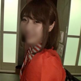 【素人／個撮】21歳茶髪ボブの愛嬌100点コスプレコンカフェ嬢。柔らか色白巨乳おっぱい揺らして淫れる中出しセックス。 FC2-PPV-4588856