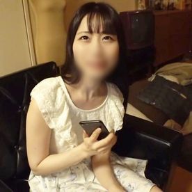 【素人】むっつりスケベ。清楚なセフレ。スレンダー。24歳。りかちゃん。チ〇ポに跨り杭打ち騎乗位でマ〇コを締め付け。豪快腰振りイキ。ハメ撮り許可を貰った個人撮影映像が**。 FC2-PPV-4595740