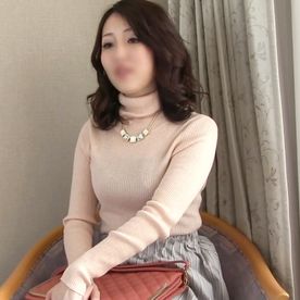 【個撮】落ち着いていて清楚且つ、色気も溢れる三十路妻。 イラマ好きのドMなだけあって、子宮ガン突きや中出しも喜んでくれました。 FC2-PPV-4582613