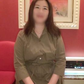 【熟女】結婚してから初の浮気・52歳熟女◆白肌ボディをたわわに揺らし「初めて･･･」を連呼しながら久しぶりのセックスを味わい尽くす！ FC2-PPV-4591456