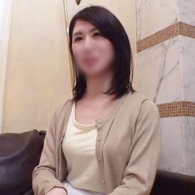 FC2-PPV-4678331 【熟女】上品。43歳。スレンダー。人妻りさこさん。3年ご無沙汰だった鬱憤を晴らすかのように大絶叫イキ。