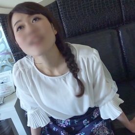 FC2-PPV-4680510 【不倫】清楚系人妻介護士が舌出し<アヘ顔> 全力ピストンに対抗するかのように膣を締め! 中出しに動じることもなく、フェラでしっかりお掃除もする徹底した変態っぷり。