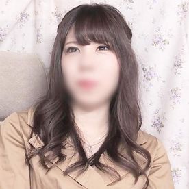 《中出し》色白・スレンダー人妻（35）◆車内に連れ込みハメ撮りSEX！巨根の虜になってイキ狂い！膣奥にどっぷり中出しフィニッシュ！ FC2-PPV-4647886