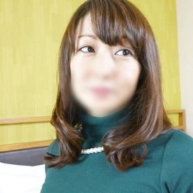 《人妻》46歳・可愛い熟女◆2年SEXレス！焦らしに焦らされ感度はMAX！膣奥ガン突き鬼ピストンに連続イキ！どっぷり濃厚精子口内射精！ FC2-PPV-4654326