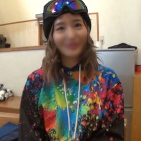 FC2-PPV-4679169 【可愛さ保証】SSS級、芸能人レベルの美女にゲレンデで出会ってワンナイトハメ撮り。腹筋の浮き出たスレンダーボディは感度も最高でした。